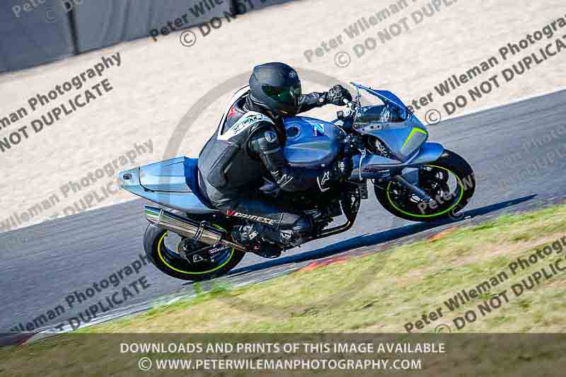 donington no limits trackday;donington park photographs;donington trackday photographs;no limits trackdays;peter wileman photography;trackday digital images;trackday photos